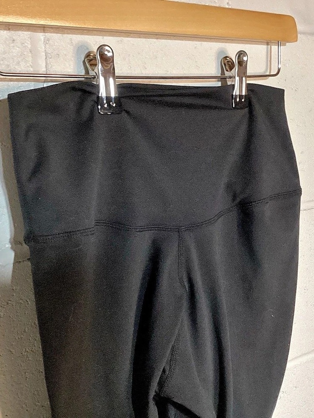 YUNOGA High Waist Biker Shorts Black Size Medium